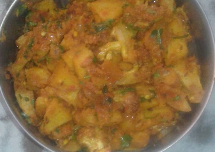 How to Make Yummy Aalu gobhi ki sabji