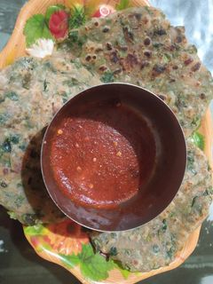 મેથી ના પરાઠા (Methi Paratha Recipe In Gujarati) રેસીપી મુખ્ય ફોટો