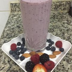 Berry smoothie A picture of Berry smoothie.