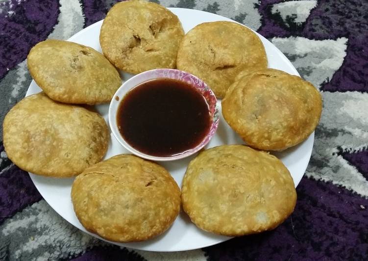 Simple Way to Prepare Ultimate Daal Kachoris