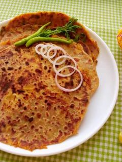 आलू पराठा रेसिपी मुख्य फोटो