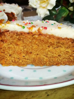 Foto resep Classic Carrot Cake with Cream Cheese Frosting