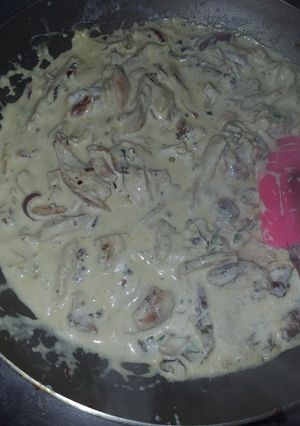 Una foto de Strogonoff de pollo improvisado