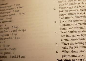 Popular Cuisine Sweet Cinnamon Breakfast Casserole with Berries Home Style