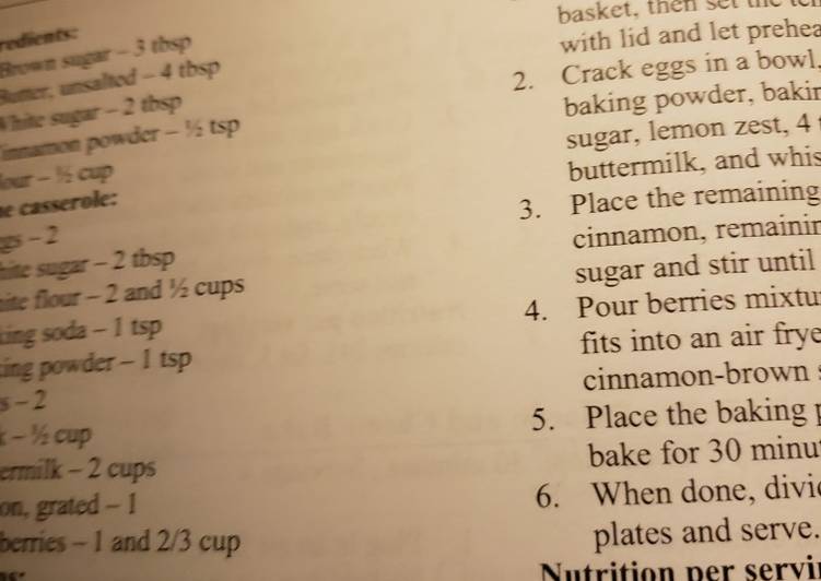 Sweet Cinnamon Breakfast Casserole with Berries Sweet Cinnamon Breakfast Casserole with Berries