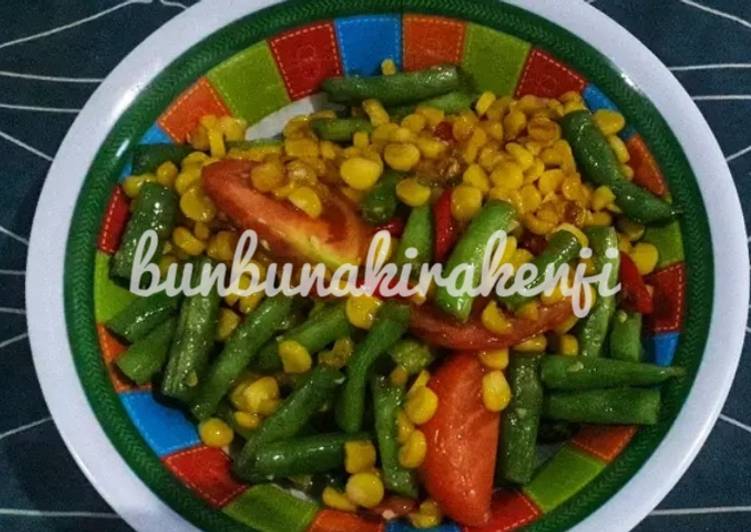 Proses Menyiapkan Tumis Buncis Jagung Manis yang nikmat