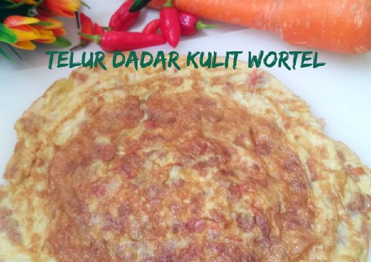 step by step Menyiapkan Telur Dadar Kulit Wortel Anti Gagal