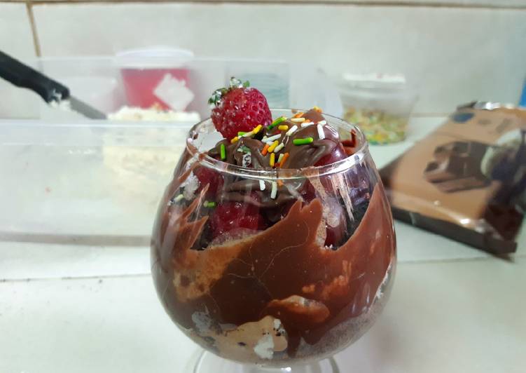 Recipe of Speedy Ice cream and Berry Parfait