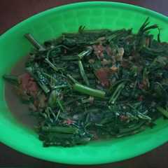 Tumis Kangkung Sambal Terasi রেসিপির প্রধান ছবি