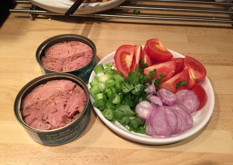 Steps to Make Super Quick Homemade Tuna in tomato sauce