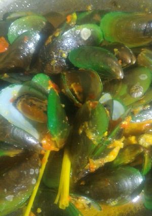 Foto resep Kerang ijo bumbu kuning extra pedas