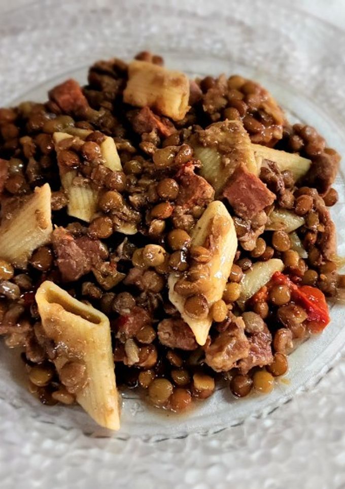 Una foto de Guiso de lentejas, la receta de mi Mamá ♥️