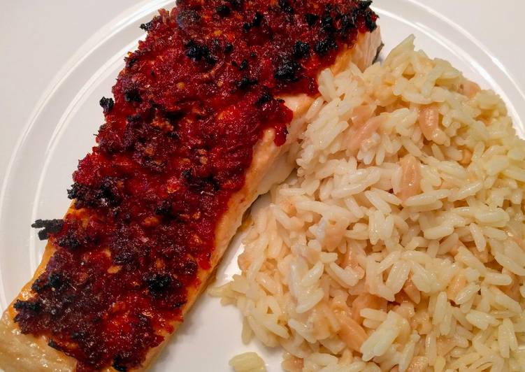 Recipe of Quick Salmon with Sun-Dried Tomatoes and Garlic