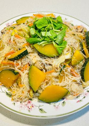 Fried Rice Vermicelli with Pumpkin 南瓜炒米粉 的食譜成品照片