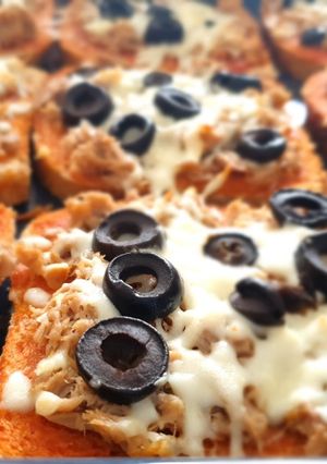 O poză a rețetei Pizza cu pâine.