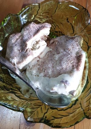 A picture of Ice cream dessert.