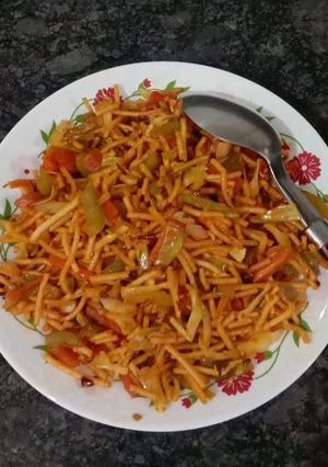 A picture of Chinese bhel.