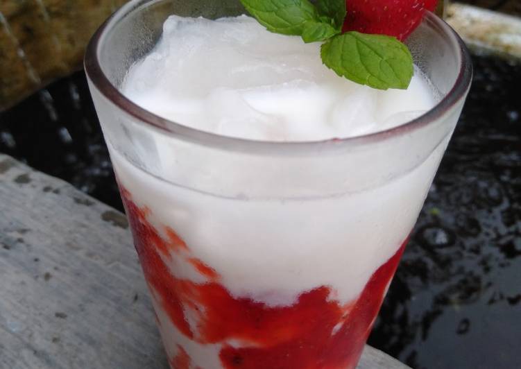 Recipe: Perfect Strawberry Milk Korea