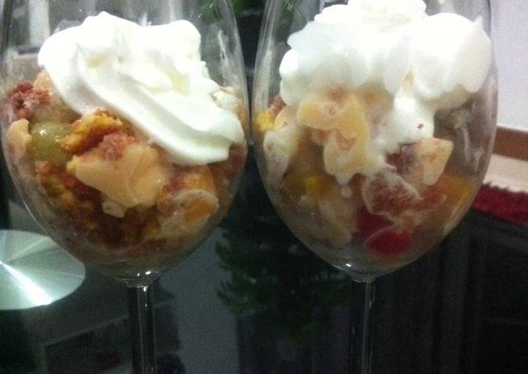 How to Prepare Homemade Trifle Rifle for Sunday masti :)
