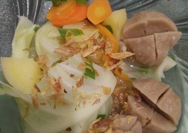 Resep Sayur sop bakso bumbu Racik, Menggugah Selera