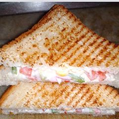 A picture of Grilled veg sandwich.