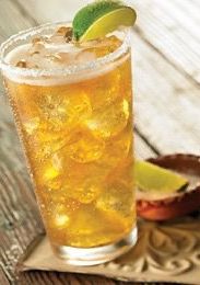 Una foto de Michelada de limón