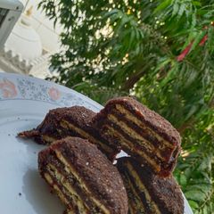 A picture of Khajoor Biscuits.