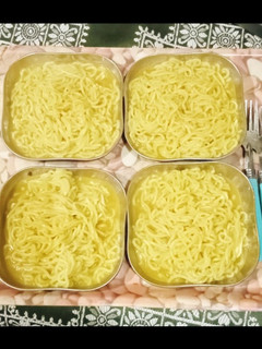 मैगी(maggi recipe in hindi) रेसिपी मुख्य फोटो