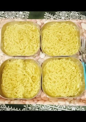 मैगी(maggi recipe in hindi) रेसिपी मुख्य फोटो