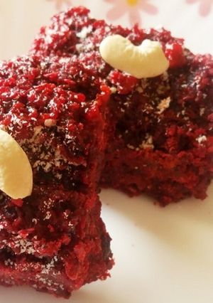 A picture of Beetroot and Tofu Barfi.