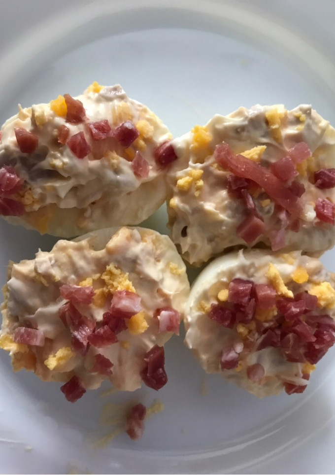Una foto de Huevos rellenos