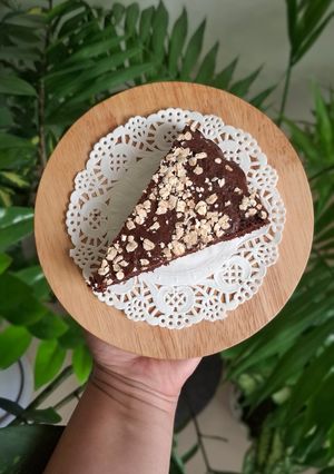 عکسی از دستور کیک شکلاتی رژیمی