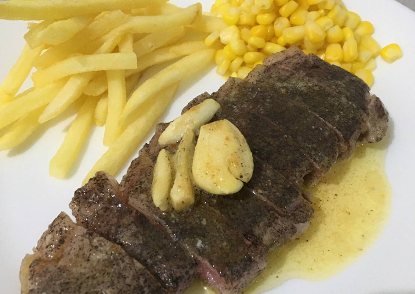 Sirloin Steak Simple ala Rumahan