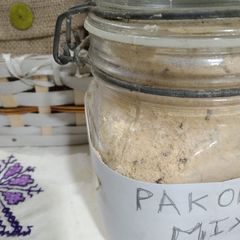 A picture of Homemade Pakora Mix.