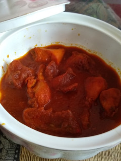 A picture of Butter chicken.