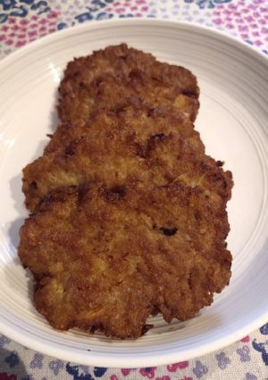 A picture of Ground Beef Patties.
