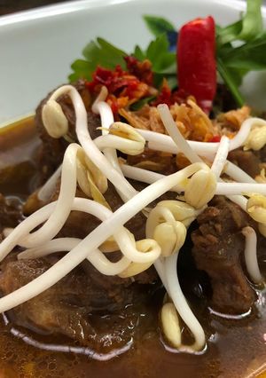 Foto resep Rawon sapi simple 牛肉黑湯