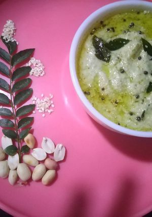तिळाची ओली चटणी (tilachi chutney recipe in marathi) रेसिपी चे मुख्य फोटो 