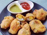 स्वादिष्ट अंडा पकौड़ा