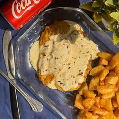 A picture of Chicken cheese.