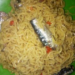 A picture of Indomie noodles.