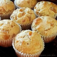 Apple Muffin A picture of Apple Muffin.
