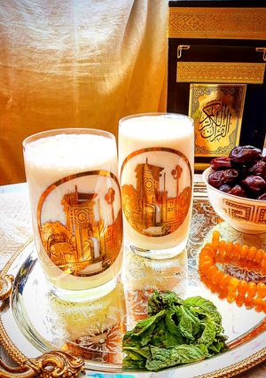 A picture of Meethi lassi.