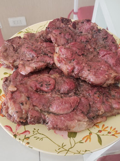 Una foto de Chuletas al vino