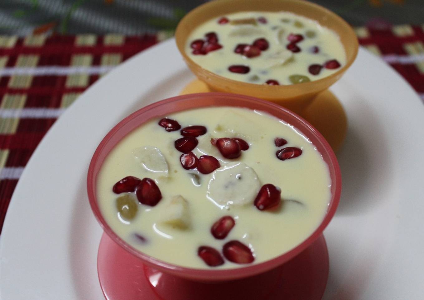 Mix Fruit Custard