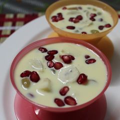 A picture of Mix Fruit Custard.