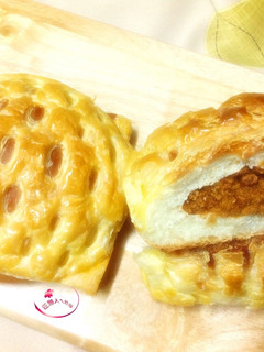 肉鬆起酥麵包 的食譜成品照片