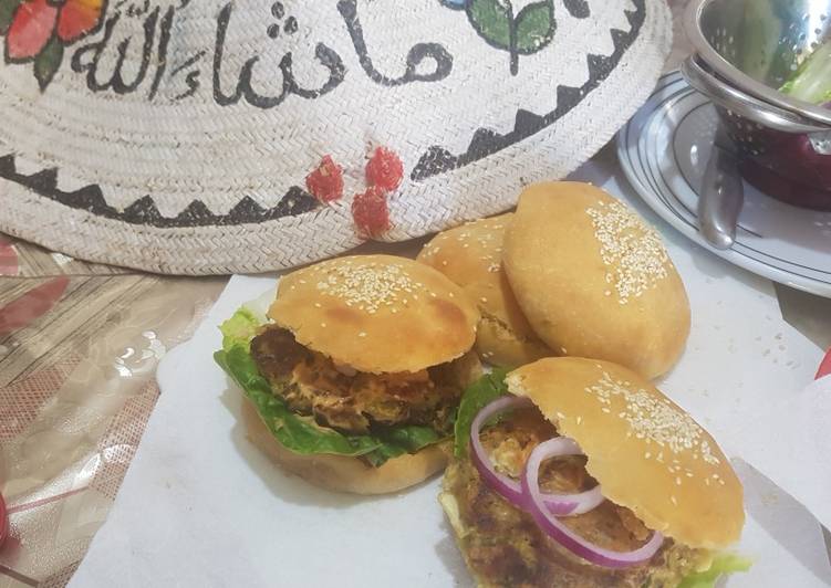 Recipe of Ultimate Home made veggie and meat burgers