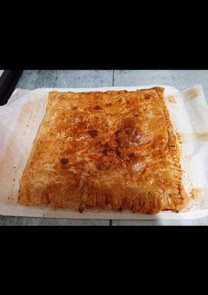 Foto principal de Empanada de calamares, mejillones y gambas muy fácil