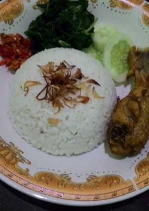 Foto resep Ayam goreng sederhana